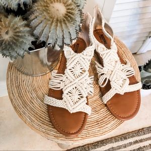Mossimo Macrame Woven Sandals in White